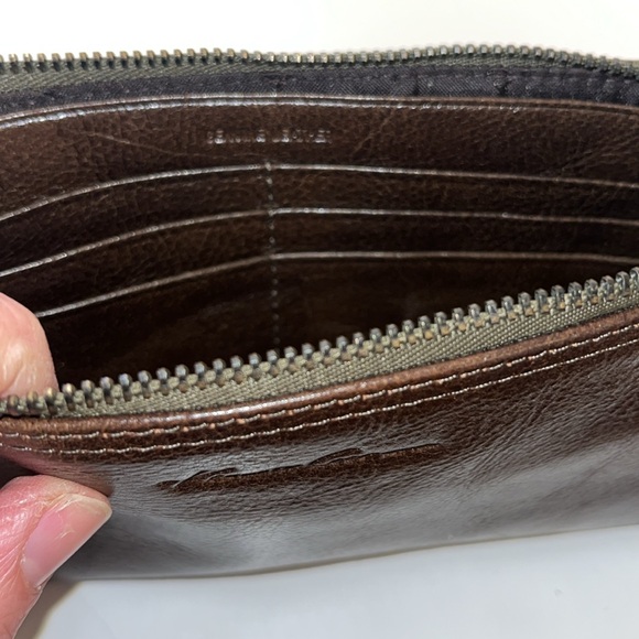 Kenneth Cole dark olive green leather wallet with key ring & chain strap EUC - Picture 9 of 12